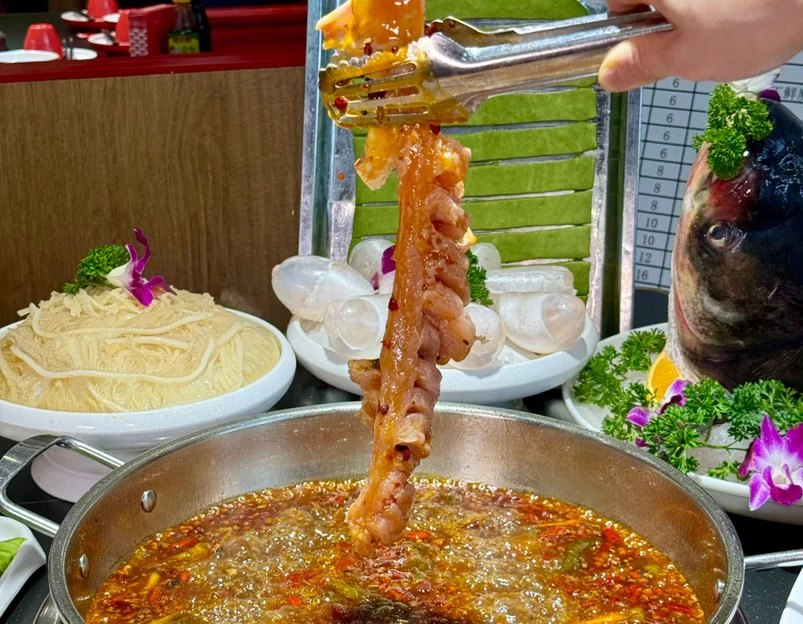 蜀滋香鲜鱼美蛙火锅(华油路店) - 成都市旅游 1
