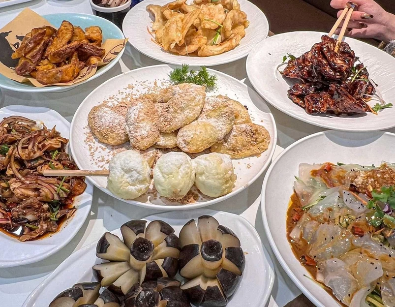 关东范er锅包肉·小铁锅炖(黄河道店) - 天津市旅游 1