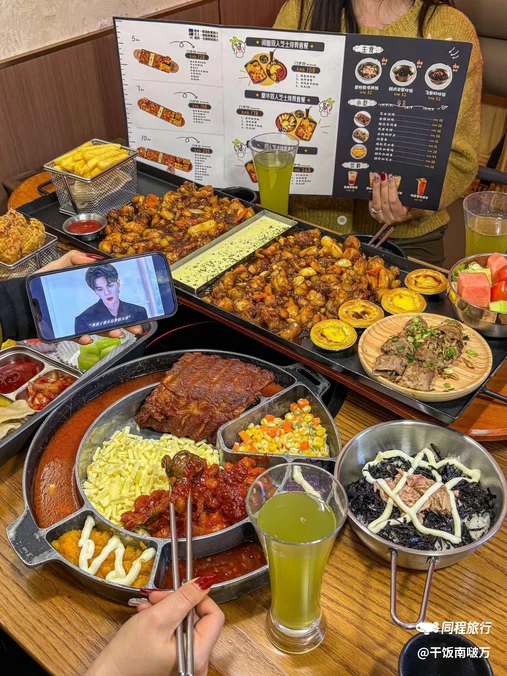 滑板米米鸡(大融城店) - 重庆市旅游