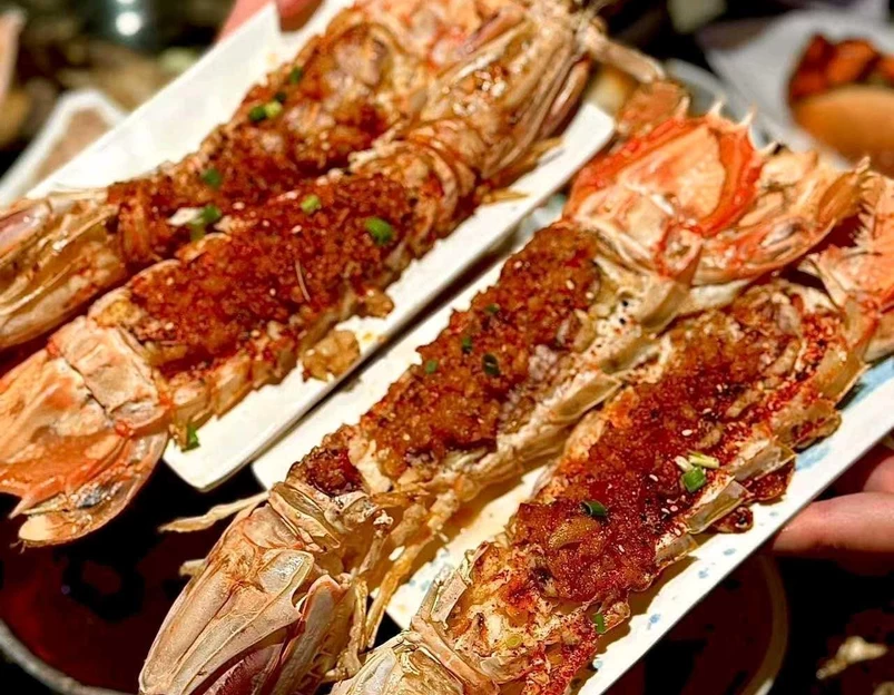 上隐水产·蒸汽海鲜自助(淮海百盛店) - 上海市旅游 1