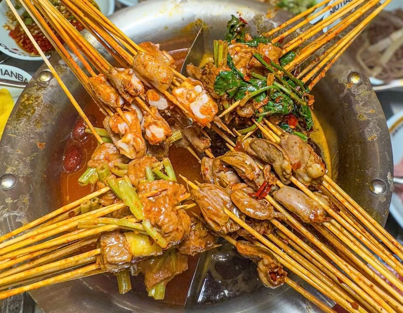 牛天宝自助牛肉串串香(宝安海雅店) - 深圳市旅游 1