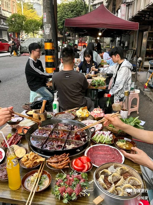 林卡咖啡馆 - 重庆市旅游