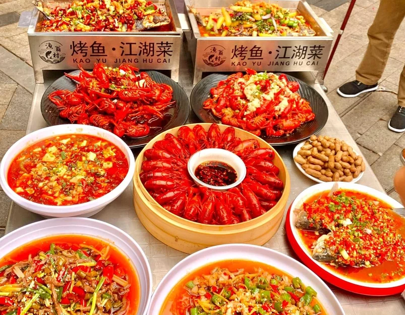 渔翁村万州烤鱼·江湖菜·小龙虾 - 成都市旅游 1