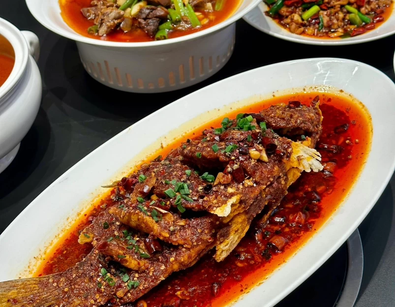 渔舟舟老贵阳家常菜(乌当店) - 贵阳市旅游 1