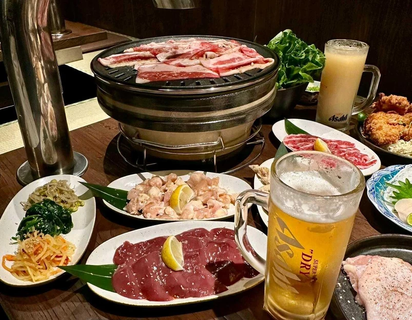 いざかや八大力士·东京炭火烧肉 - 青岛市旅游 1