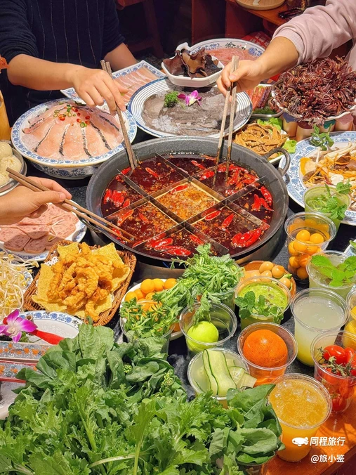 渝三刀老火锅(沙坪坝店) - 重庆市旅游