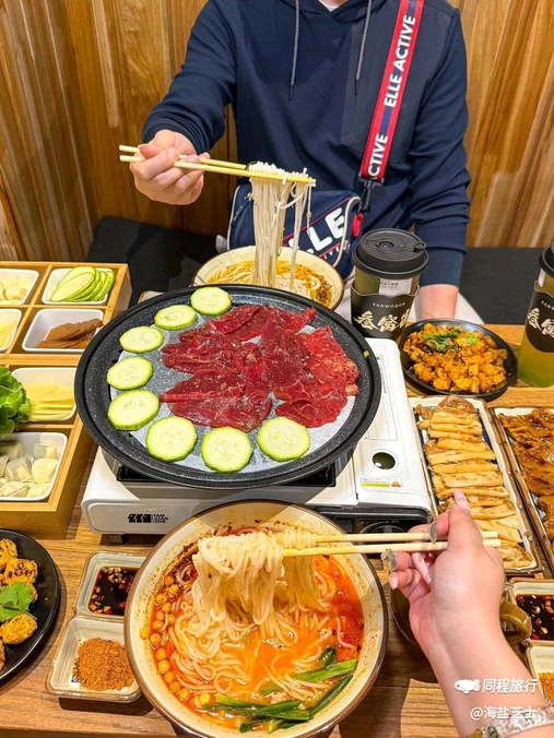 叁窝雀·云南小锅米线(渝北光环店) - 重庆市旅游
