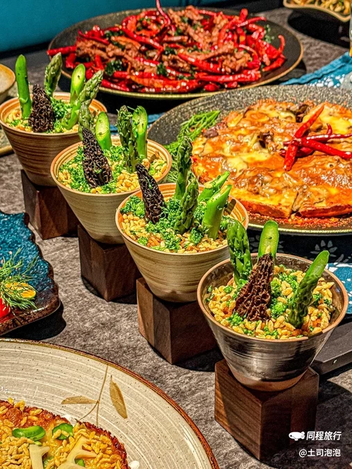苍山云贵Bistro(万象天地店) - 上海市旅游