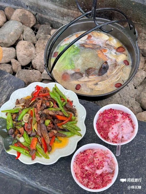 s湾网红景点 - 大理白族自治州旅游