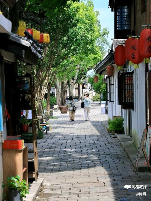 上海悦荟广场 - 上海市旅游