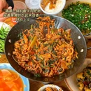 毛辣果虾酸牛肉火锅(甲秀楼店) - 贵阳市旅游 缩略图 1