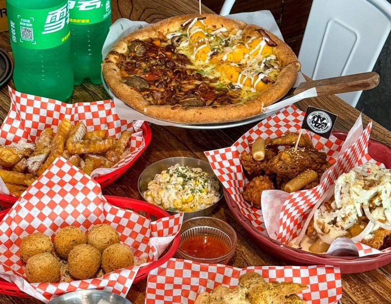 FLY PIZZA&HOODADAK CHICKEN(总店) - 北京市旅游 1