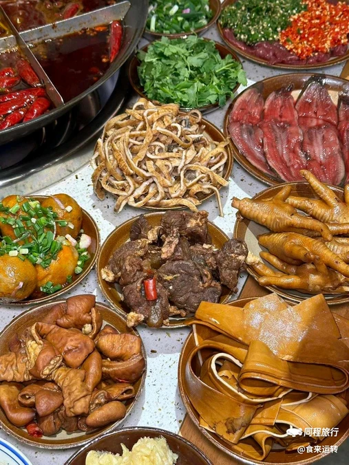 乐至火锅馆(融景城臻苑店) - 重庆市旅游