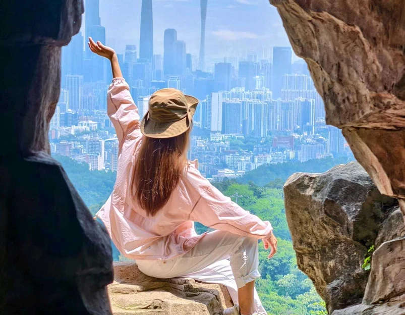九龙泉牌坊 - 广州市旅游 1