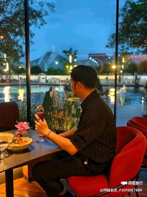 三千星座B座(龙湖天街三千集购物中心) - 成都市旅游