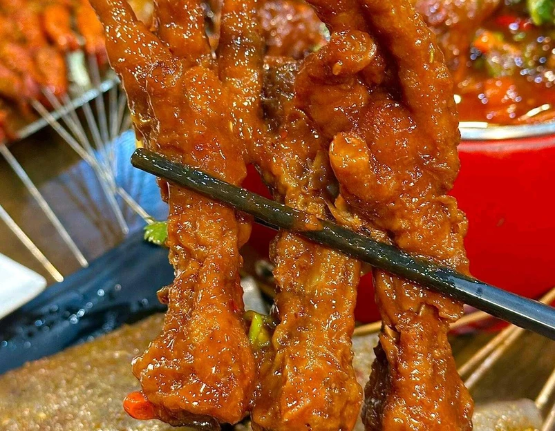鑫福林烧烤·小海鲜东北菜(江西路店) - 青岛市旅游 1