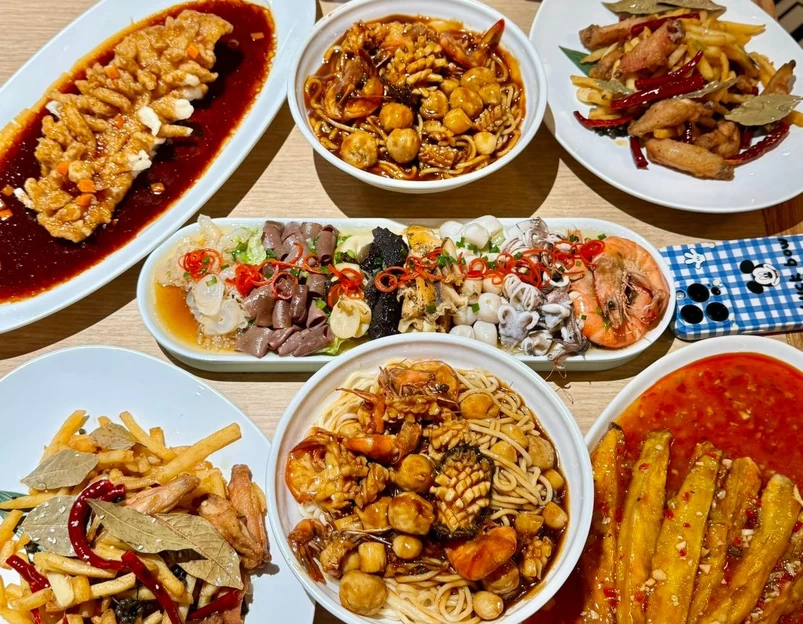 小郭海肠捞饭(和平广场店) - 大连市旅游 1