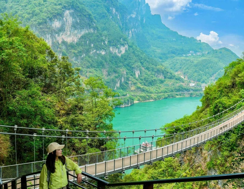 岩上茶居全景帐篷酒店 - 宜昌旅游 1