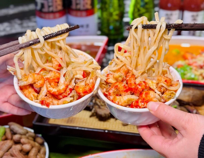 虾蛙满堂·小龙虾·烧烤(虹口店) - 上海市旅游 1