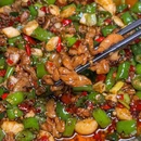 马师红烧鸭:球溪鲶鱼庄(外曹家巷店) - 成都市旅游 缩略图 5