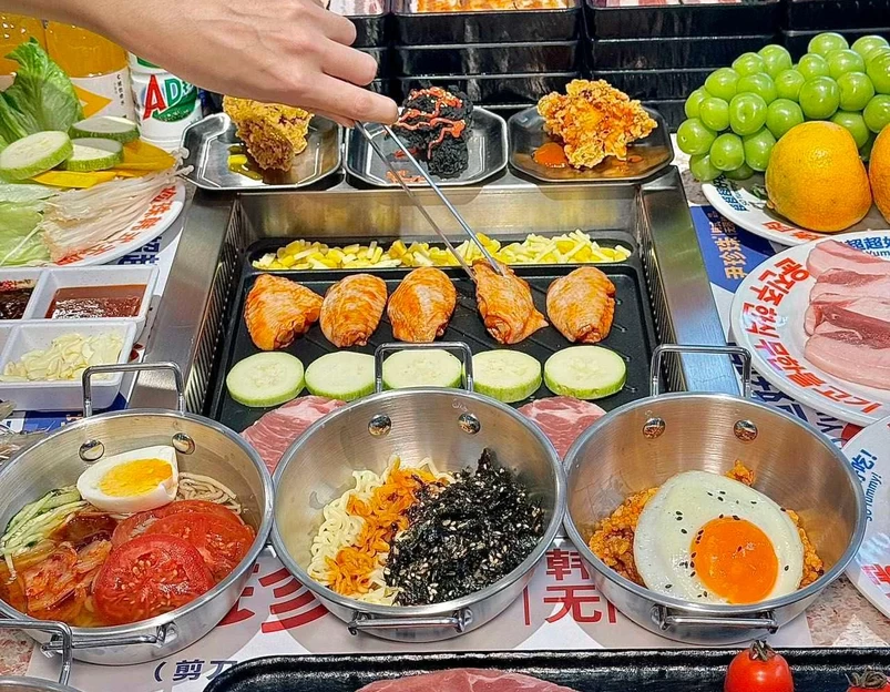 尹珍珠韩式无限烤肉(时代天街店) - 重庆市旅游 1
