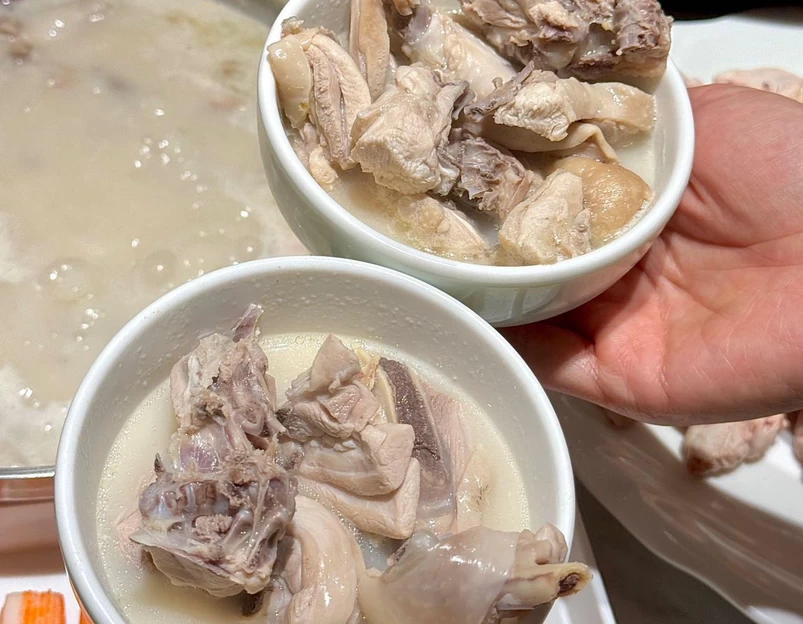 渡小凤猪肚鸡汤火锅·煲仔饭(光明蓝鲸世界店) - 深圳市旅游 1