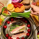姜胖胖首尔自助烤肉·街头小吃大排档(西安首店) - 西安市旅游 缩略图 1