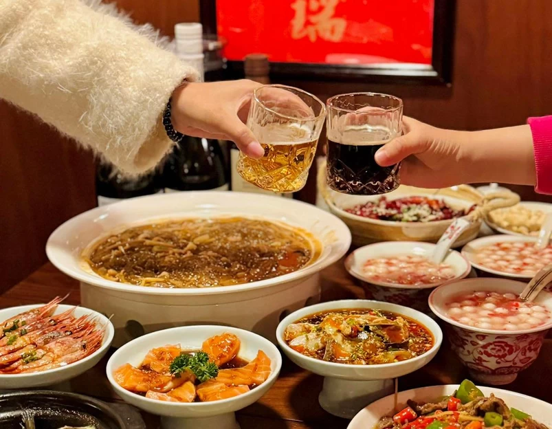 三十而已·宁波海鲜·盐帮川菜(上海首店) - 上海市旅游 1