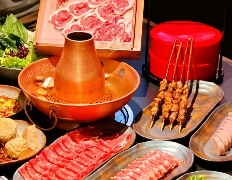 老墙根涮肉(天空万科广场店) - 上海市旅游 1