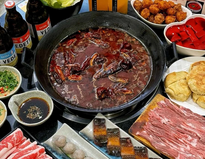 上帝厨房·36年老火锅(五大道店) - 天津市旅游 1