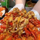 老甘家江湖菜小龙虾(洪崖洞店) - 重庆市旅游 缩略图 2