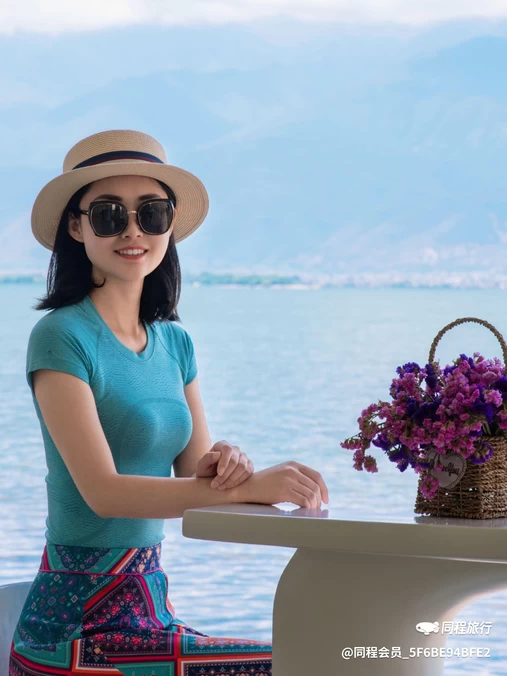 三色云河(大理双廊洱海雪店) - 大理白族自治州旅游