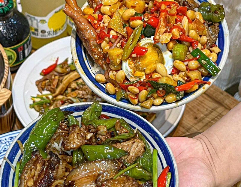 赣菜笔记·江西米粉·木桶饭·江西小炒(南京西路店) - 上海市旅游 1