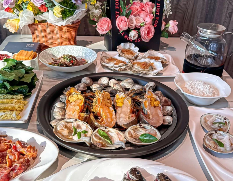 青蓬蒸汽海鲜(壹方城店) - 深圳市旅游 1