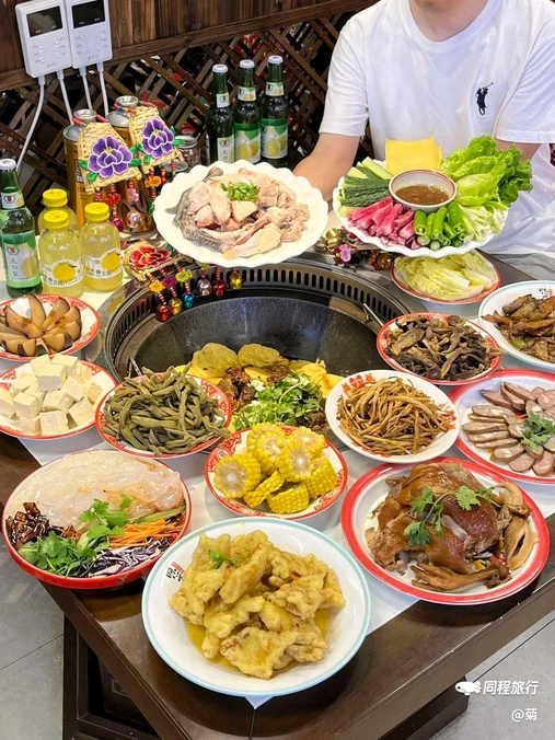 吉G雪乡·铁锅炖(环庆中路店) - 上海市旅游
