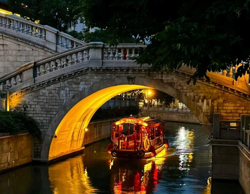 流花湖公园 - 广州市旅游 1