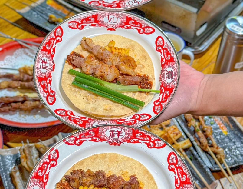 八大局淄博烧烤(金亿广场2栋店) - 广州市旅游 1