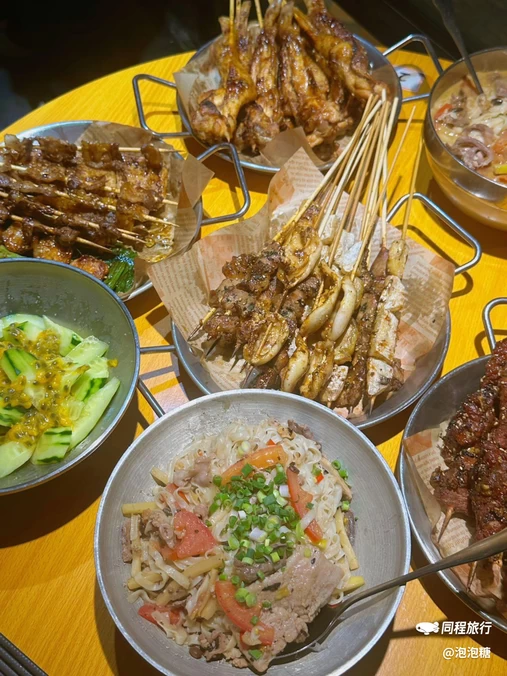 金鹏南宁老友粉·蜜汁烧烤(体育西店) - 广州市旅游