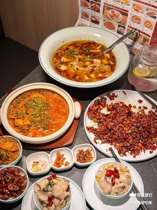 本来川菜晋江万达店 - 泉州市旅游