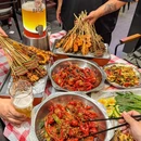 彭兜兜鲜货烧烤·小龙虾湘菜大排档(未来科技城店) - 杭州市旅游 缩略图 1