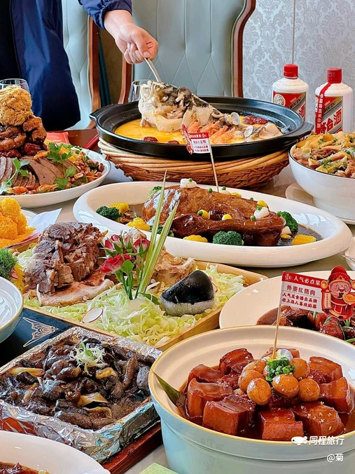 香藤缘-20年老字号本帮菜(川沙店) - 上海市旅游
