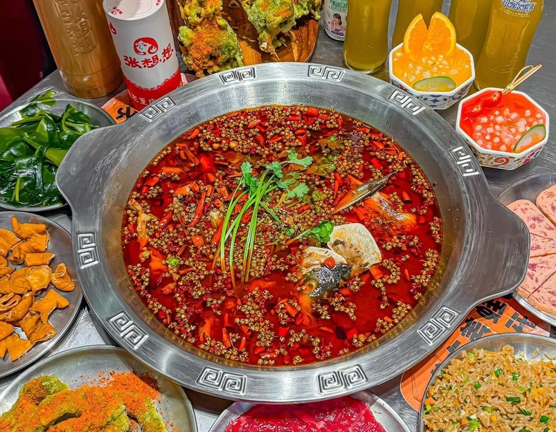 张想想-美蛙鱼头(西乡店) - 深圳市旅游 1