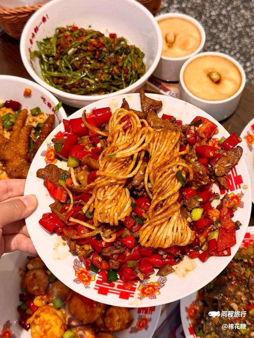 盖三川·中国小炒下饭菜(浦江智慧广场店) - 上海市旅游
