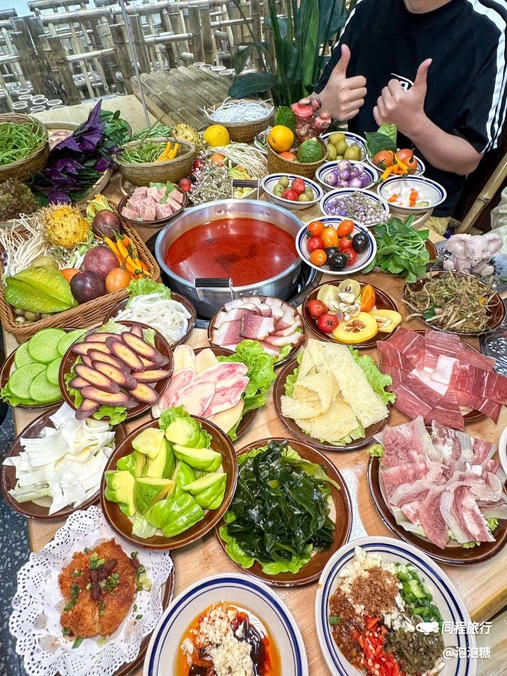 傣有为现舂野果酸汤火锅 - 深圳市旅游