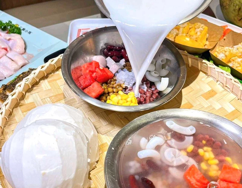 椰小鸡·椰子鸡(海旅免税城店) - 三亚市旅游 1