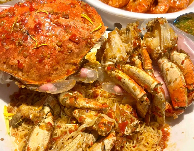 红沙大排档·不踩雷海鲜(清水湾东榕环球美食店) - 陵水黎族自治县旅游 1