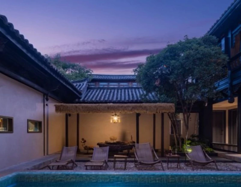曼辰 Mansion 侘寂美学 · 花园度假酒店(丽江古城南门木府店) - 丽江市旅游 1