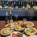 Geminis Coffee&Eatery Wine Bar(万象城) - 青岛市旅游 缩略图 1