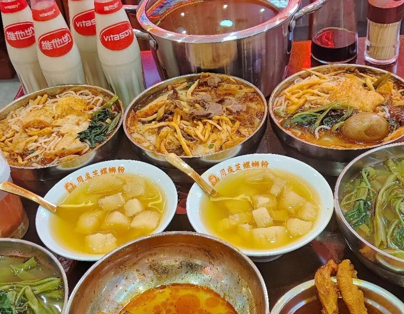 周成芝螺蛳粉(西丽店) - 深圳市旅游 1