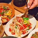 云彩坡· 云南古法油焖鸡(世纪汇店) - 上海市旅游 缩略图 3